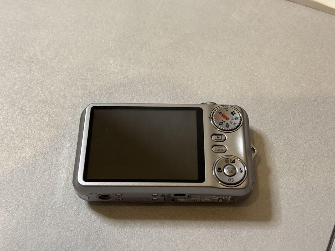 FUJIFILM 富士フィルム FINEPIX JX200 デジタルカメラ