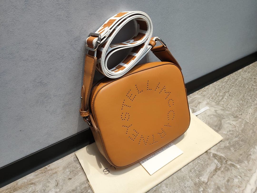 送料込み！ステラマッカートニー STELLA LOGO ショルダーバッグ