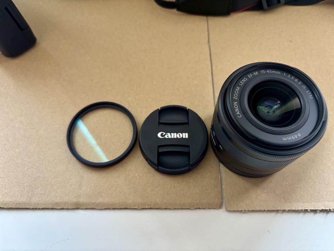 canon eos kiss m ミラーレスカメラ
