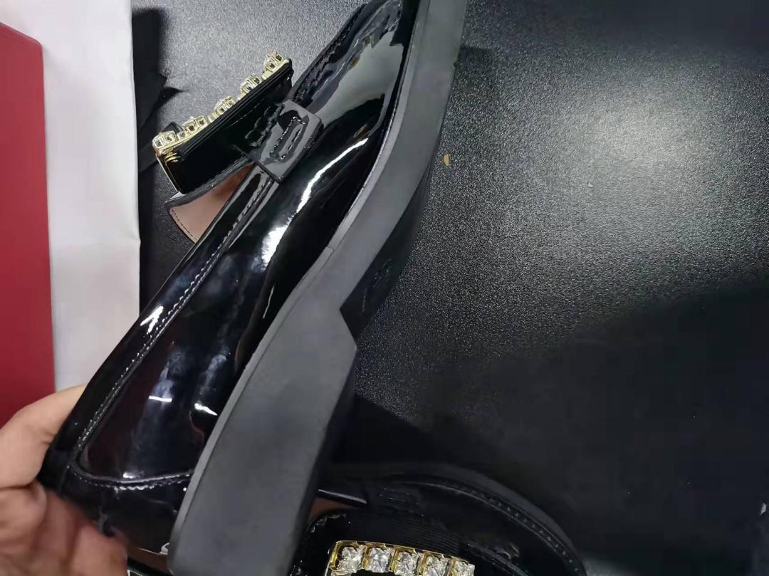 【わせくださ】 ROGER VIVIER ロジェヴィヴィエ ローファー 36 PfEGT-m60938156167 じです
