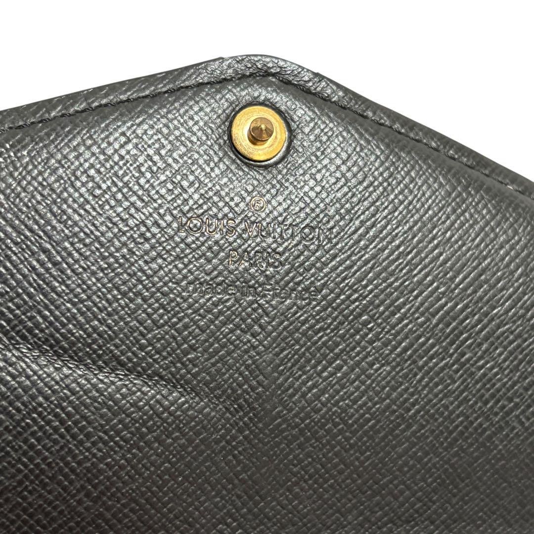 ルイヴィトン ジャイアント モノグラム リバース サラ LV 二つ折り 長財布