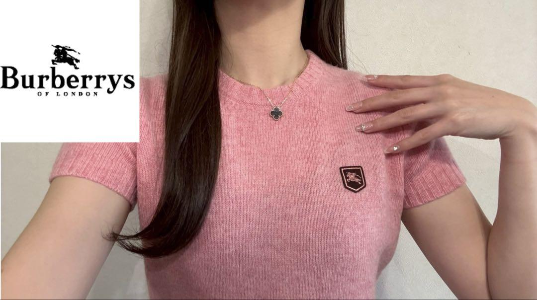 定番人気♡バーバリー　韓国　半袖ニット ロゴ刺繍ブピンク　インスタグラマー着用