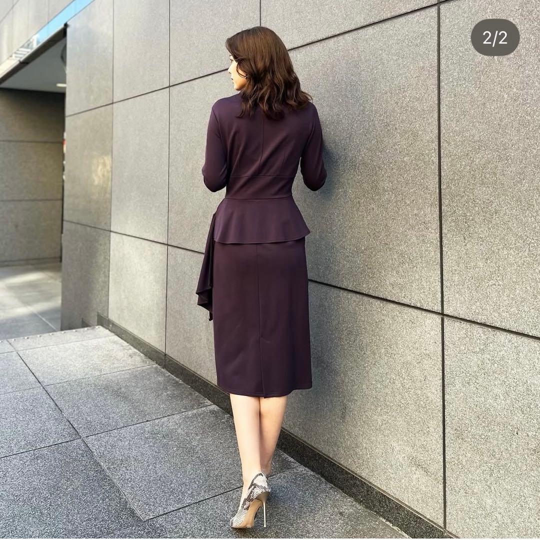 セルペンティナ ペプラムテールワンピース Mサイズ スモークパープル DECORATOM_COM_BR
