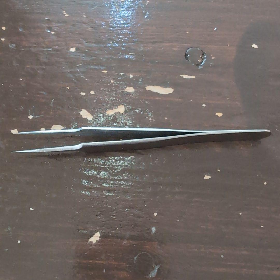ピンセット