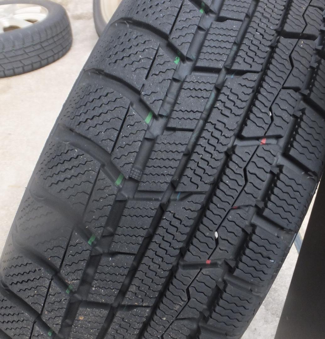 スタッドレスタイヤ　アルミ付き　165/60R/15 ハスラー用４穴
