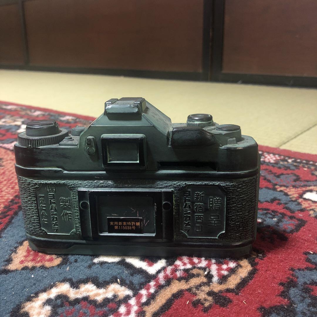 誠実 グリーン カメラ AE-1 Canon 50mmレンズ付き置き物 メルカリ - その他