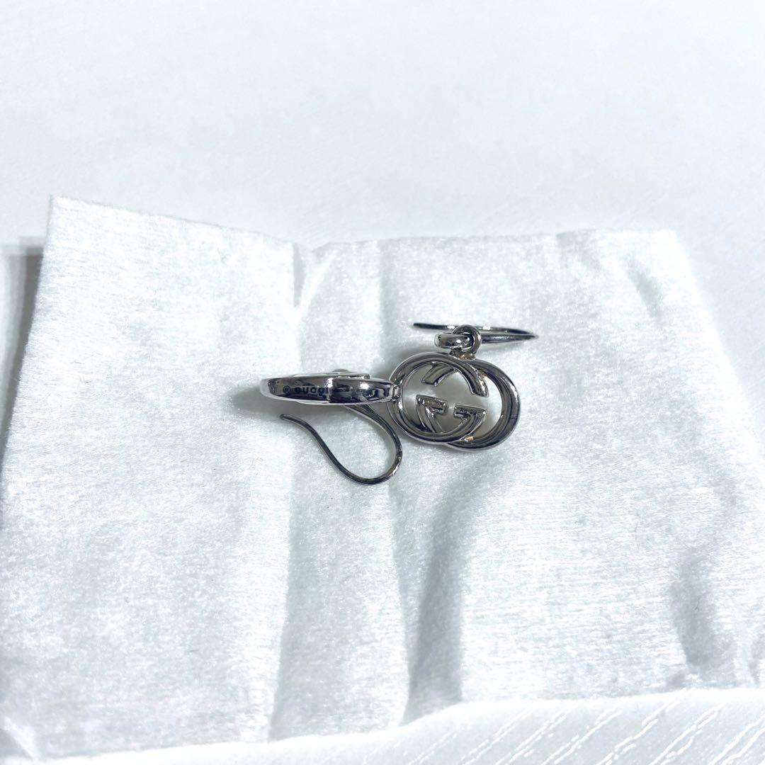 GUCCI シルバーピアス