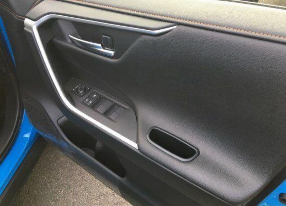 RAV4 ドアハンドルポケットフロント左右セット