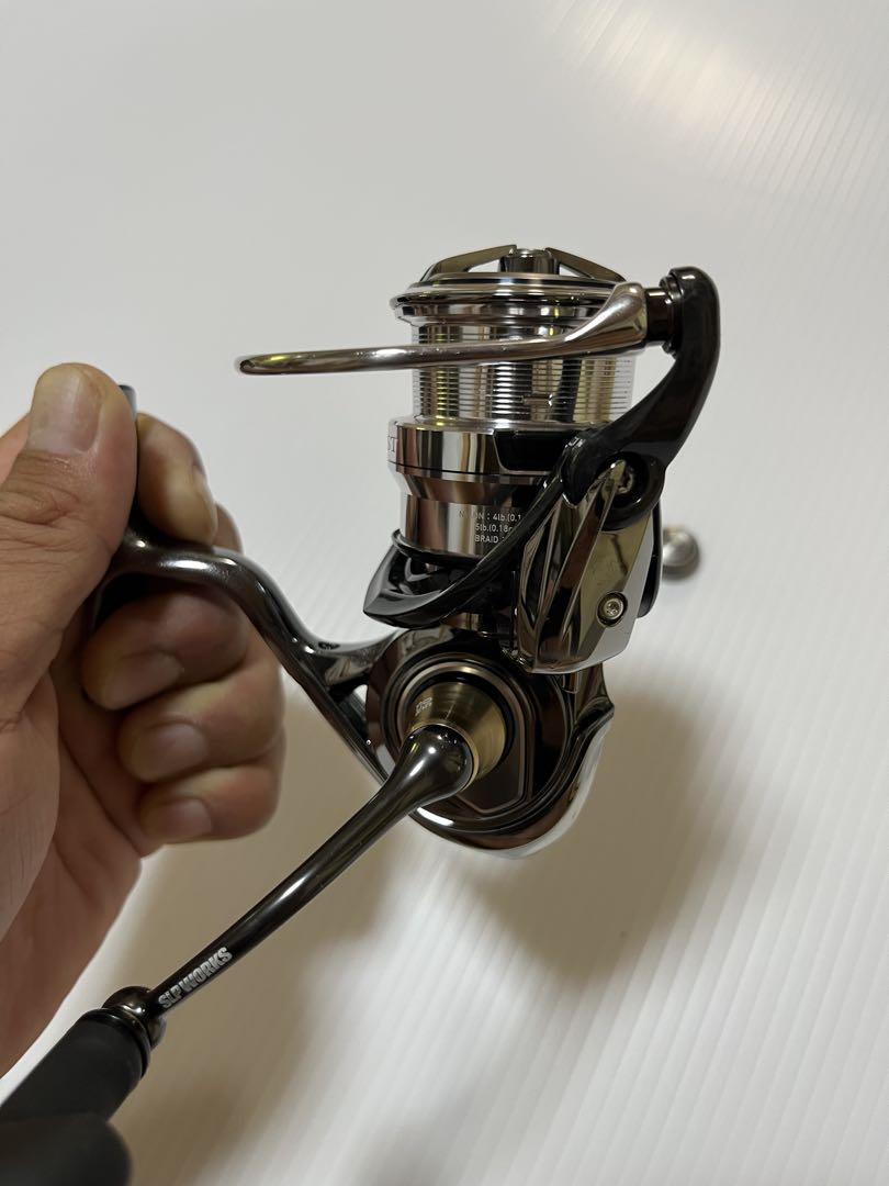 18イグジストLT2500S-XH-DH中古