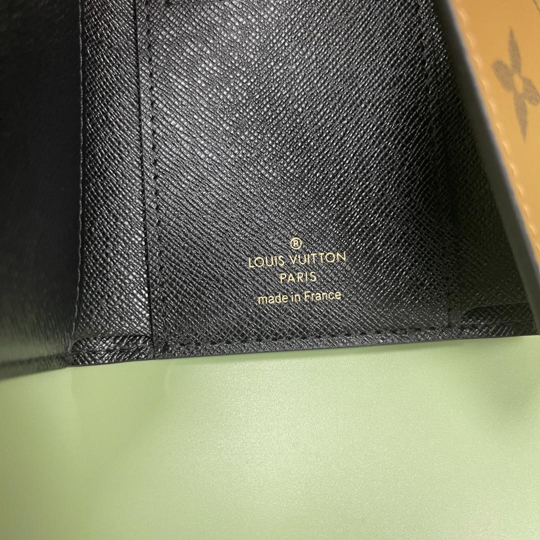 モノグラムリバース ポルトフォイユ・ヴィクトリーヌ 三折財布