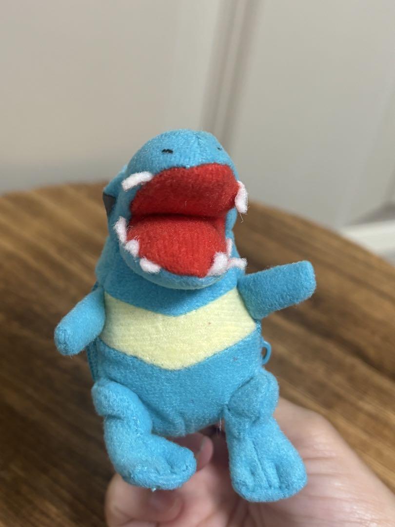 平成レトロ ベロリンガ くるりんマスコット モンスターボール　ポケモン ポケモンくるりんぬいぐるみ｜商品情報｜ポケットモンスター