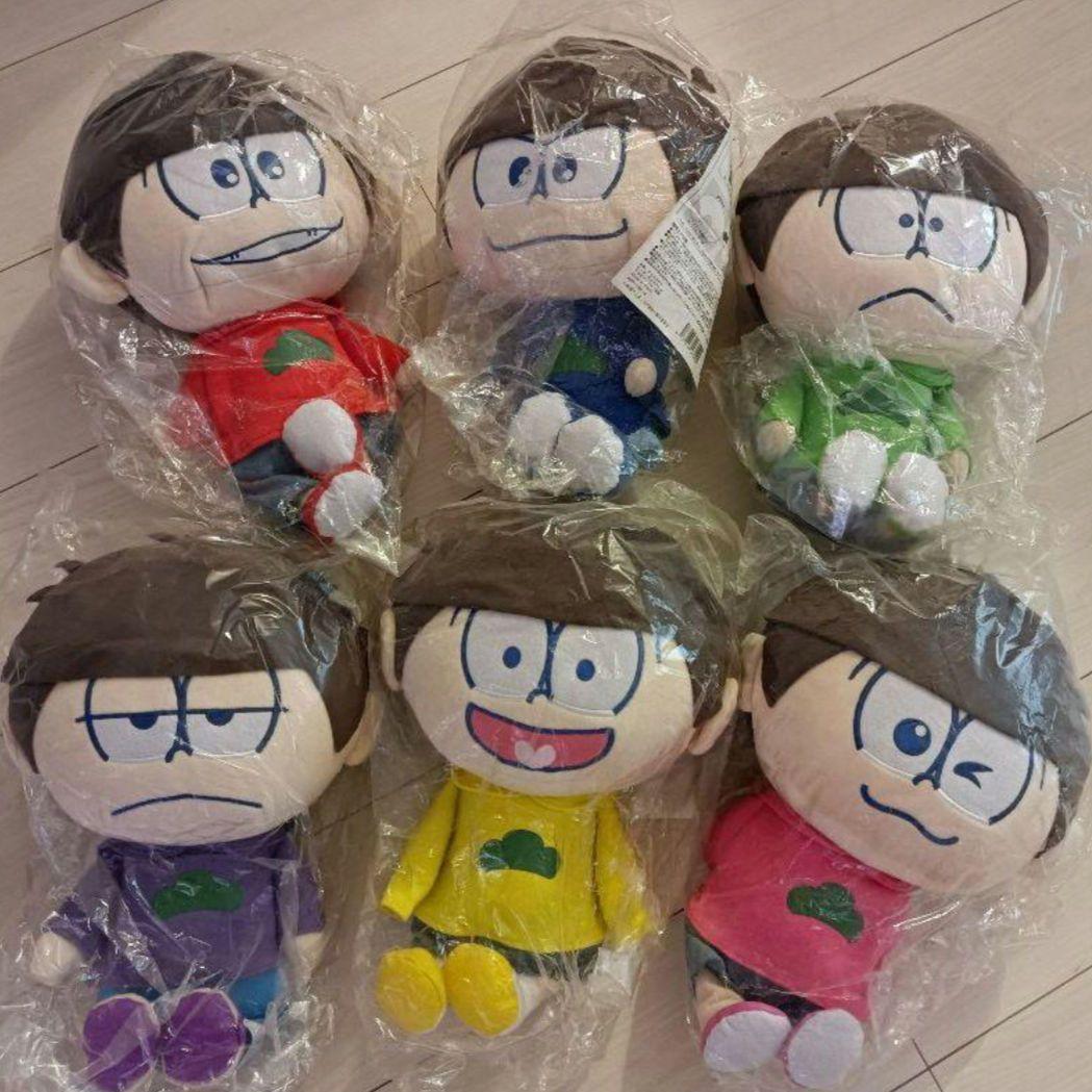 おそ松さん ぬいぐるみ 6体セット 値下げ交渉可 おそ松さん ネックピロー ぬいぐるみ 6体セット