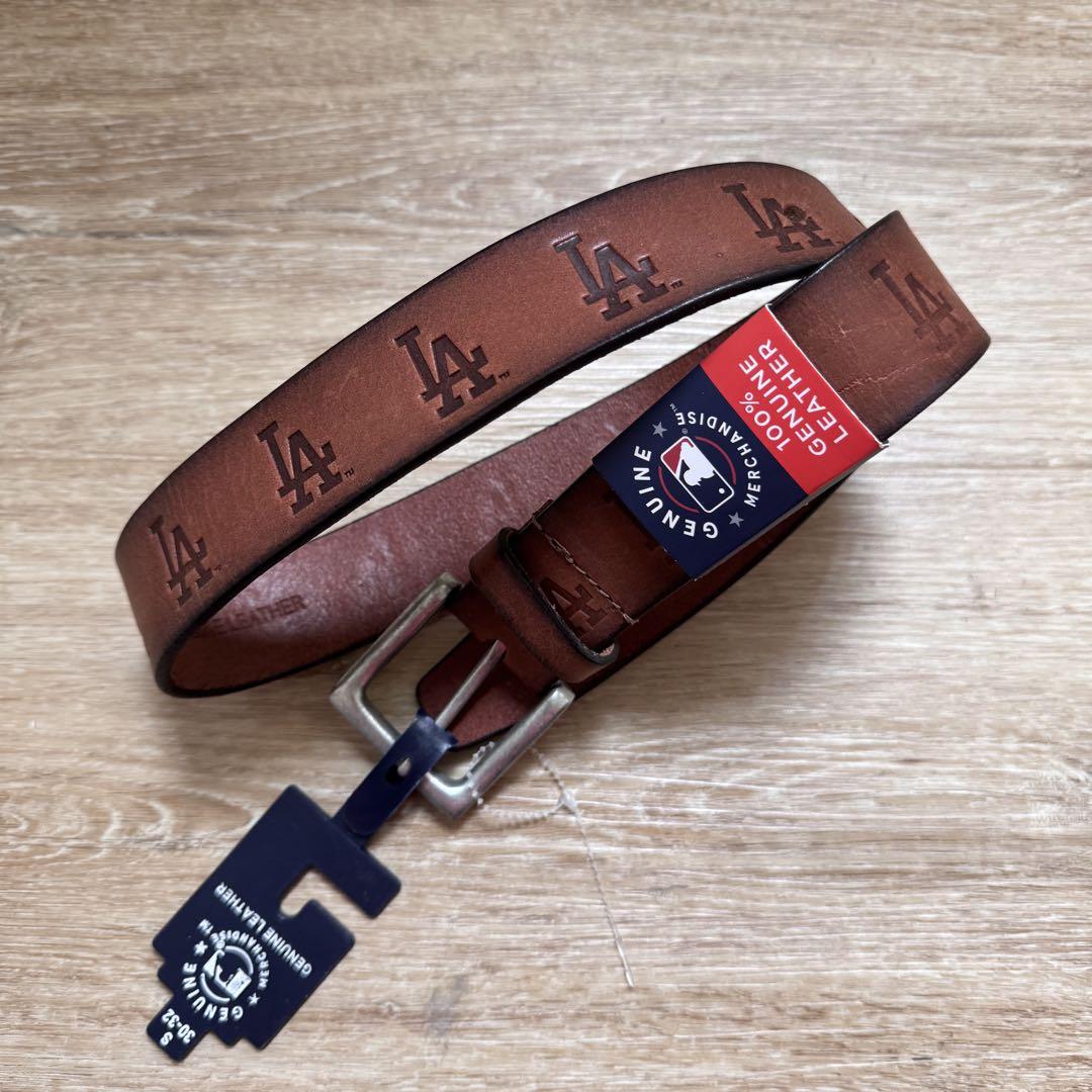 ロサンゼルス　ドジャース　本革　ベルト　30-32 米国購入　新品