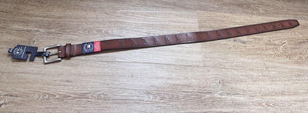 ロサンゼルス　ドジャース　本革　ベルト　30-32 米国購入　新品 ロサンゼルス ドジャース 本革 ベルト 30-32 米国購入 新品