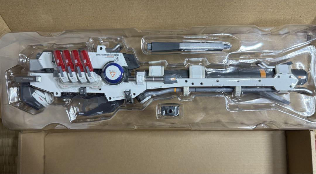 MG 1/100 Hi-νガンダム専用 ハイパー・メガ・バズーカ・ランチャー
