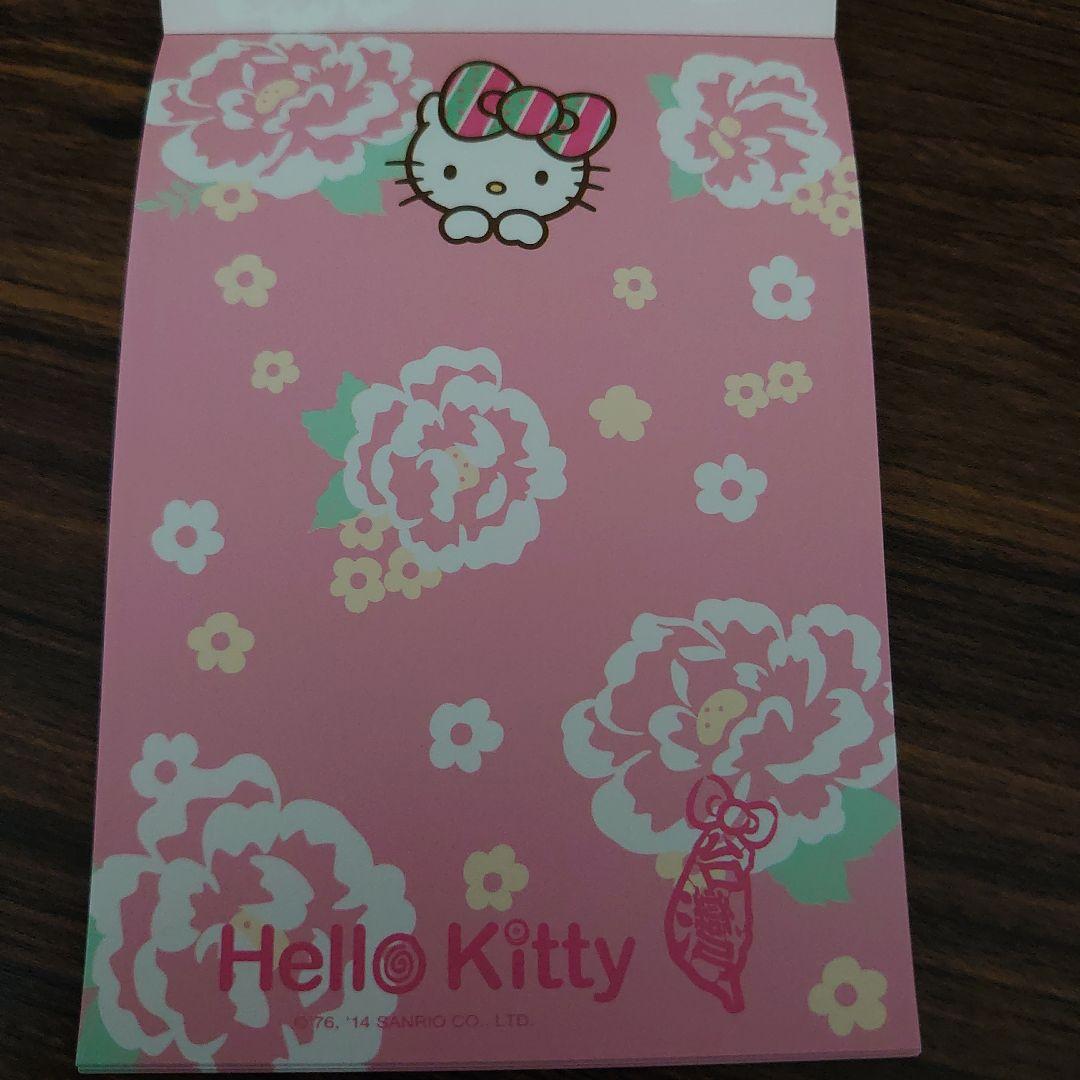 T*様 新品未使用‪♡ハローキティクリスマスA6メモ 新品♡ハローキティ 海外限定 台湾A6メモ③ - メルカリ