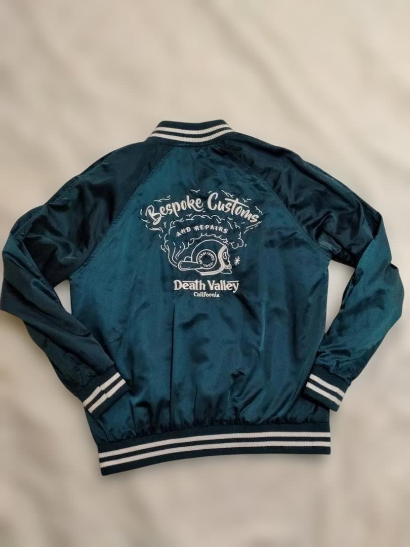 デスバレー サテン スタジャン Lサイズ