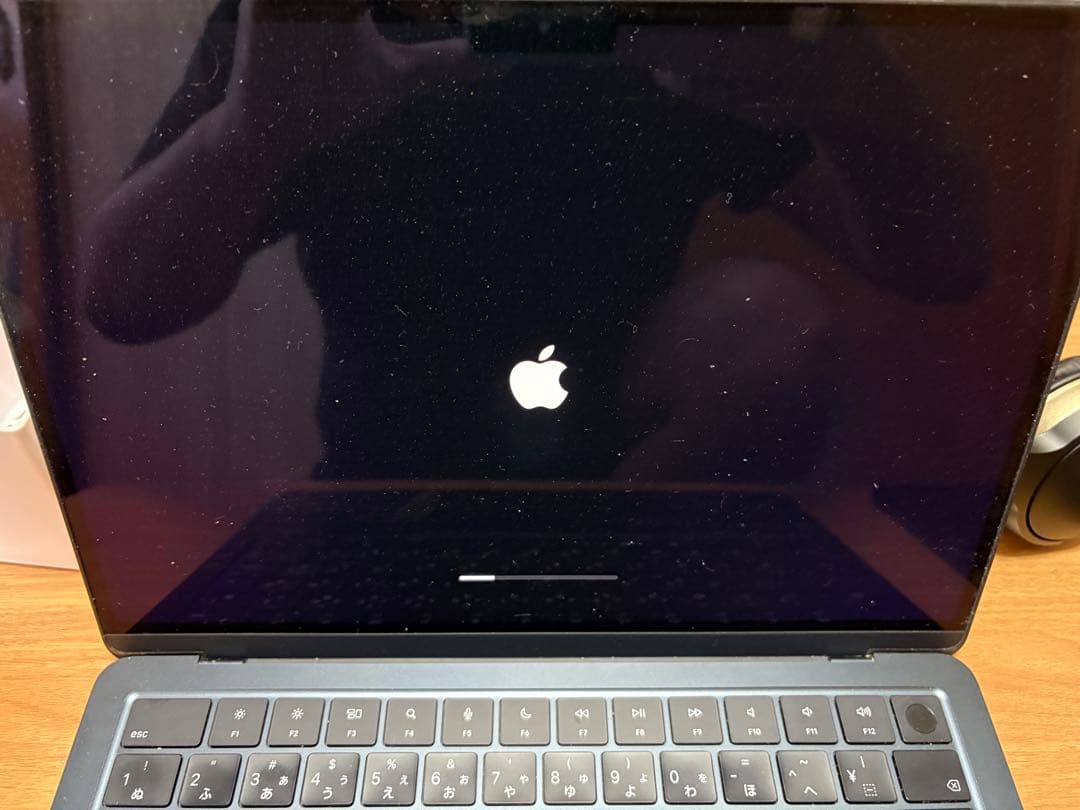 MacBook Air ミッドナイト ［MLY33J/A］ 欠品あり