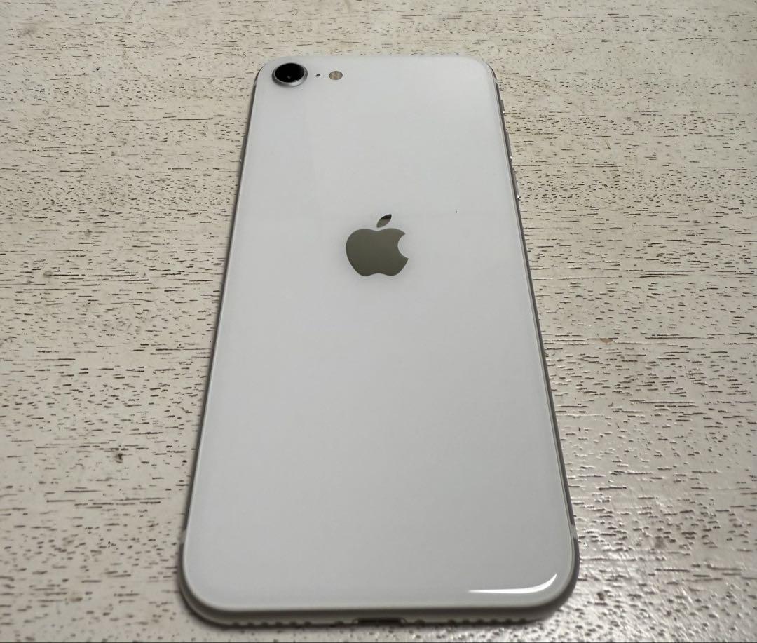【ジャンク】iPhone SE2 ホワイト simフリー 128GB iPhone se2 ホワイト 128gb ジャンク SIMフリー スマートフォン本体