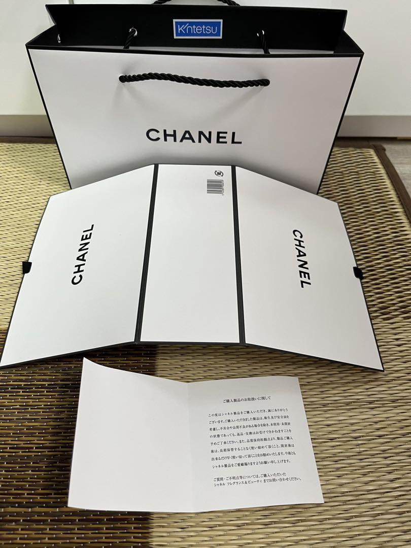 【新品未開封】CHANEL シャネル　試供品　サンプル36点、ショッパー2個付き Amazon | シャネル 【CHANEL】 ショッパー 紙袋 小サイズ 4枚