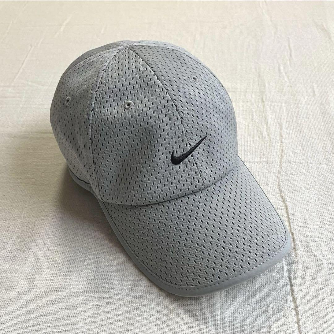 00s　OLD NIKE　メッシュ地　両面ロゴ刺繍　ベースボールキャップ　テック