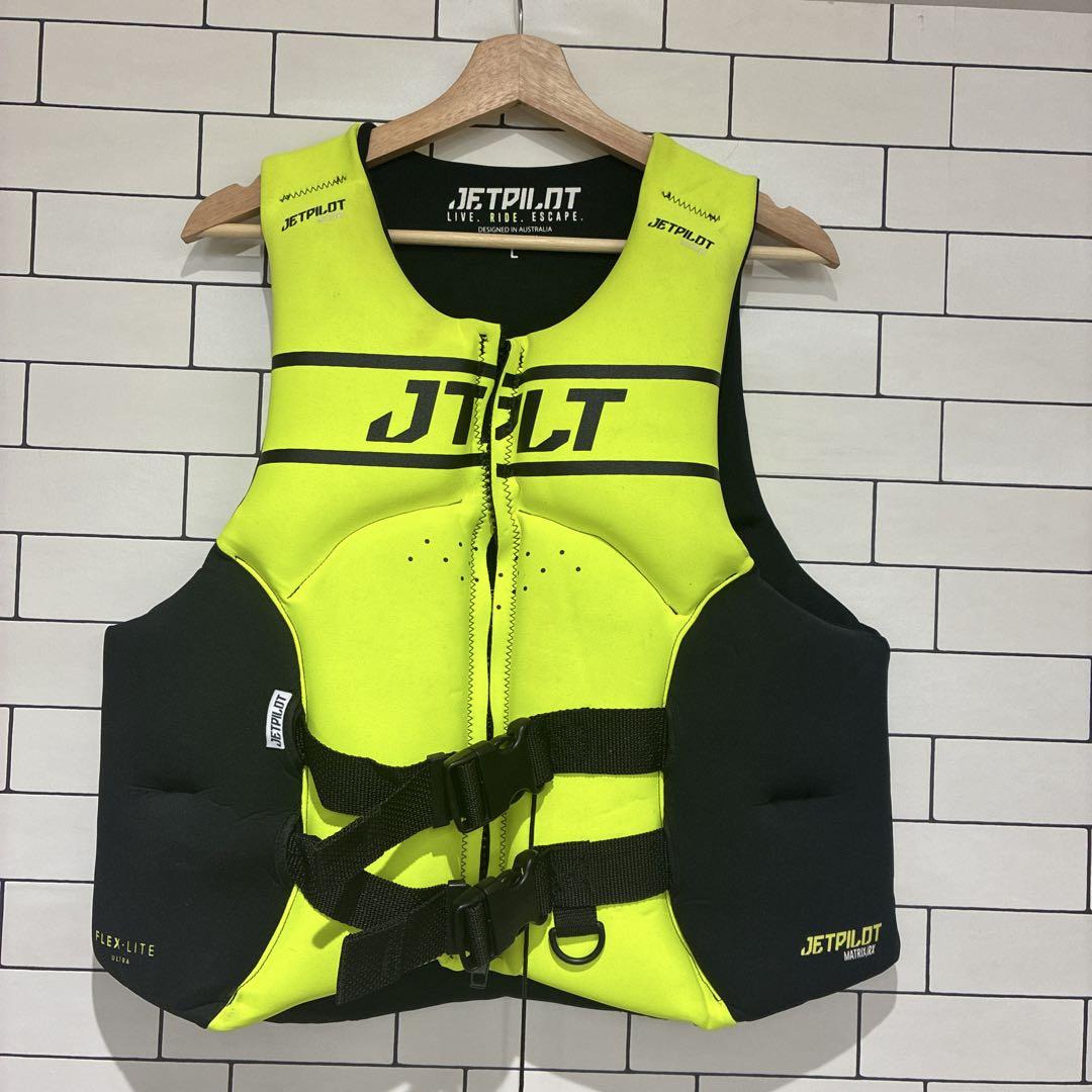 JETPILOT ライフジャケット メンズラージ