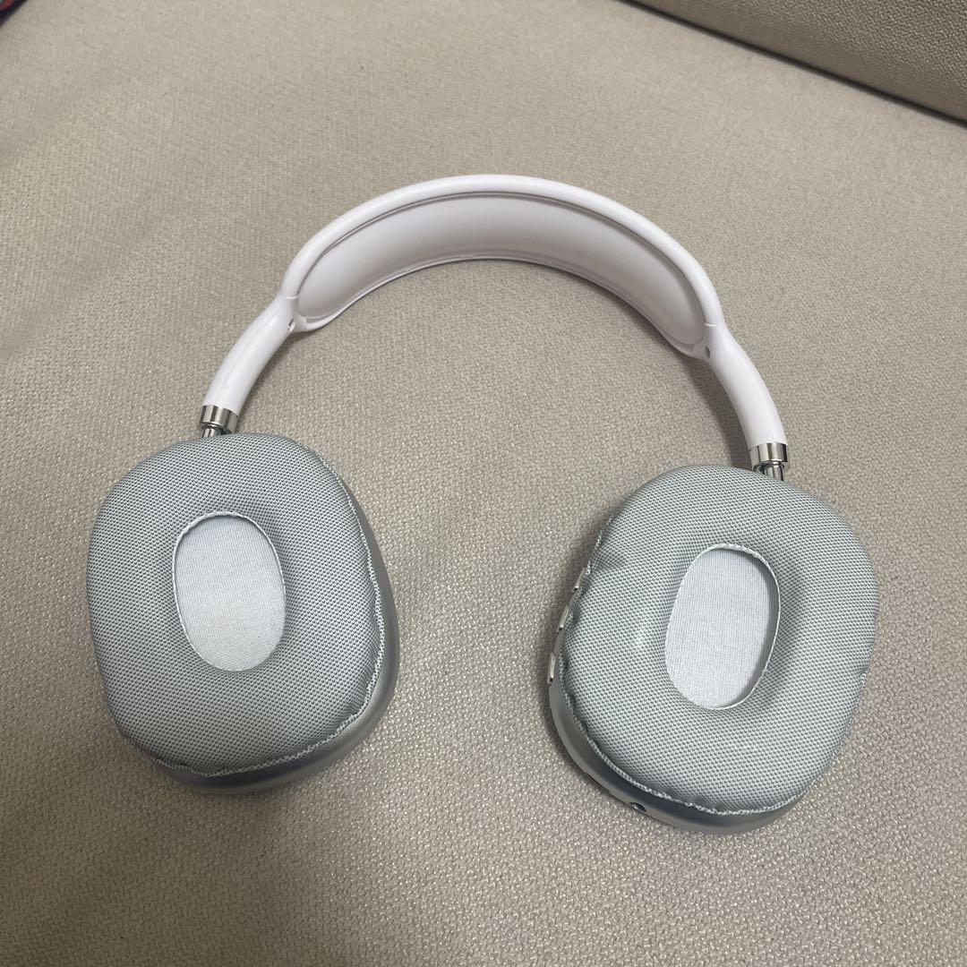 1回しか使用したことはないから新品同様です。音もしっかり聞こえて良いと思います。 1回しか使用したことはないから新品同様です。音もしっかり