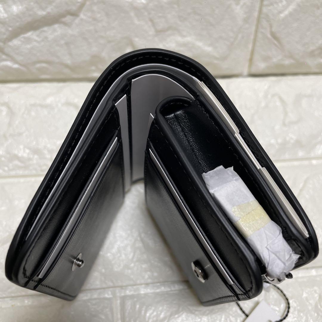 【新品】MARC JACOBS ２つ折り財布