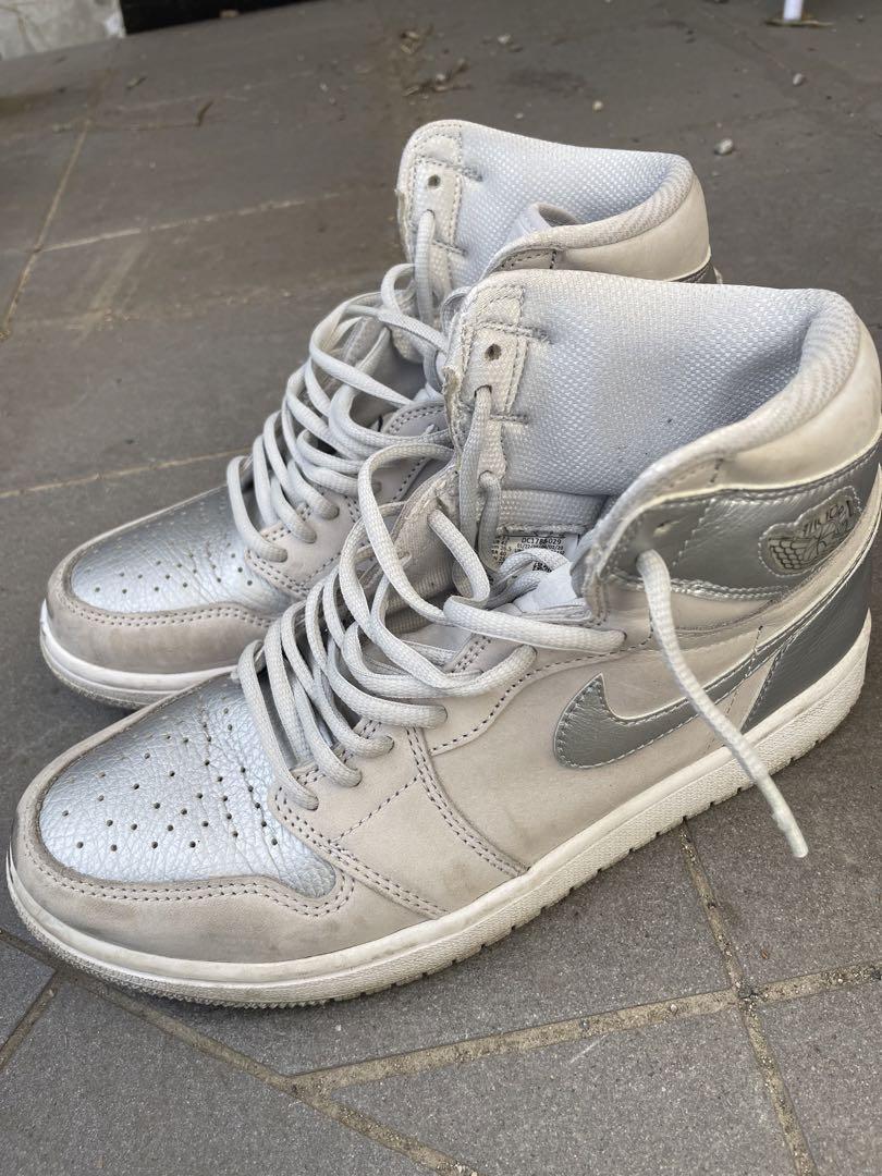 Nike Air Jordan 1 シルバー ハイカット