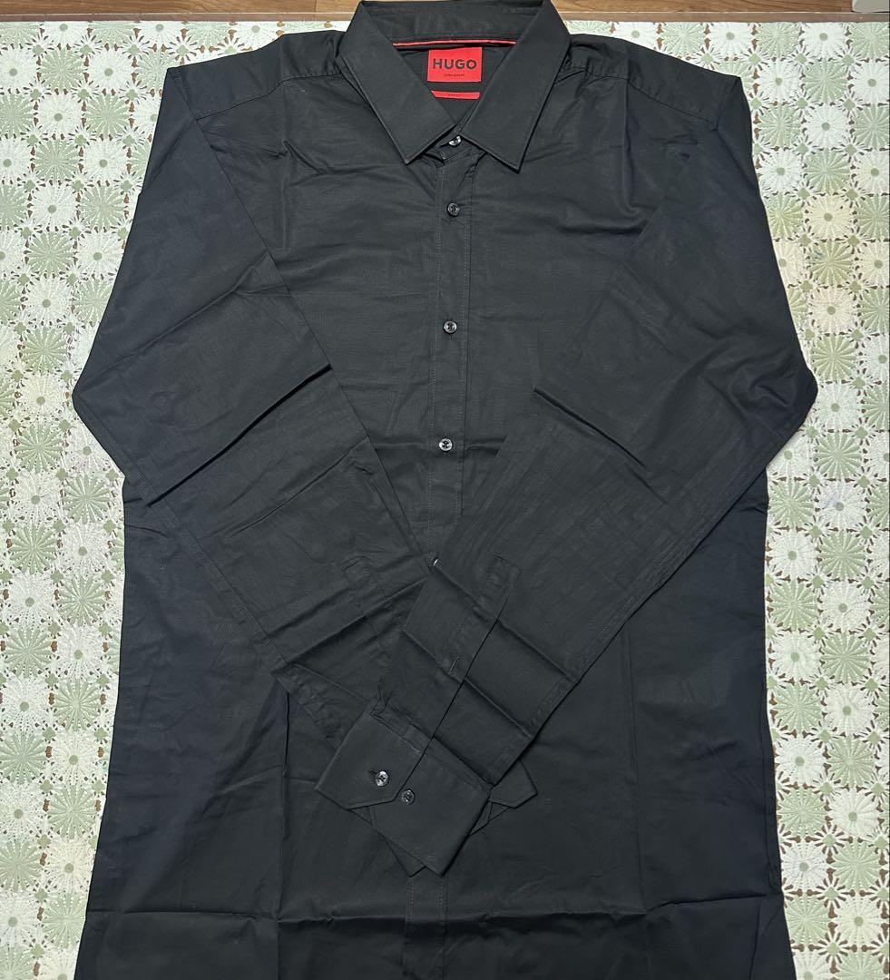 HUGO 黒 長袖シャツ Size XL