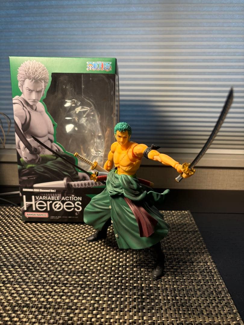 ワンピースフィギュア、ロロノアゾロ