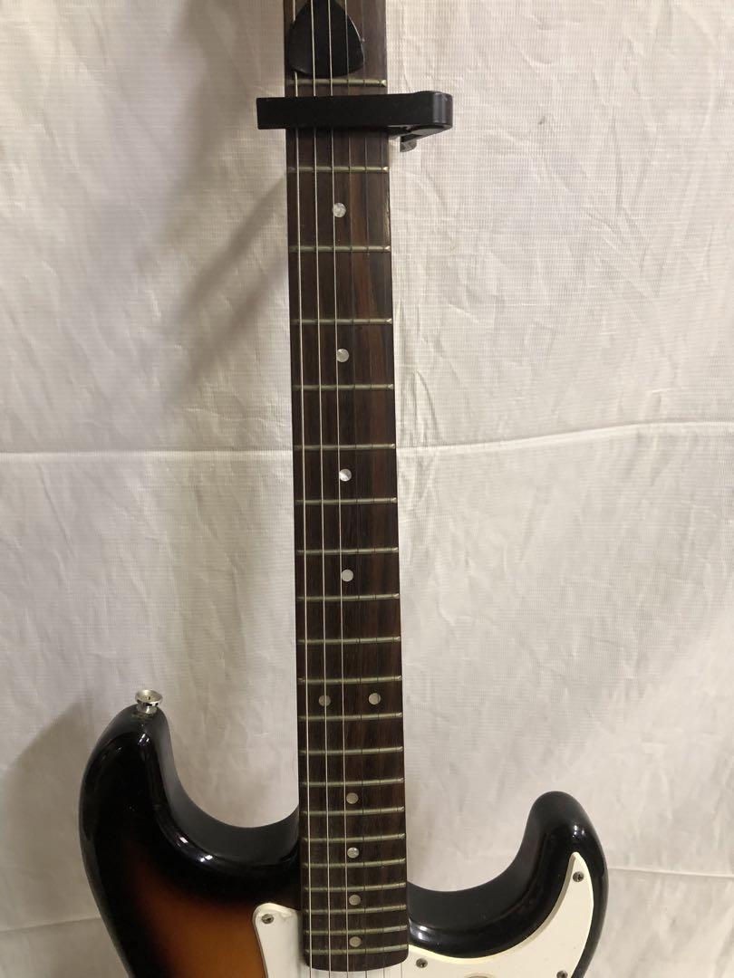 Squier Fender フェンダー エレキギター