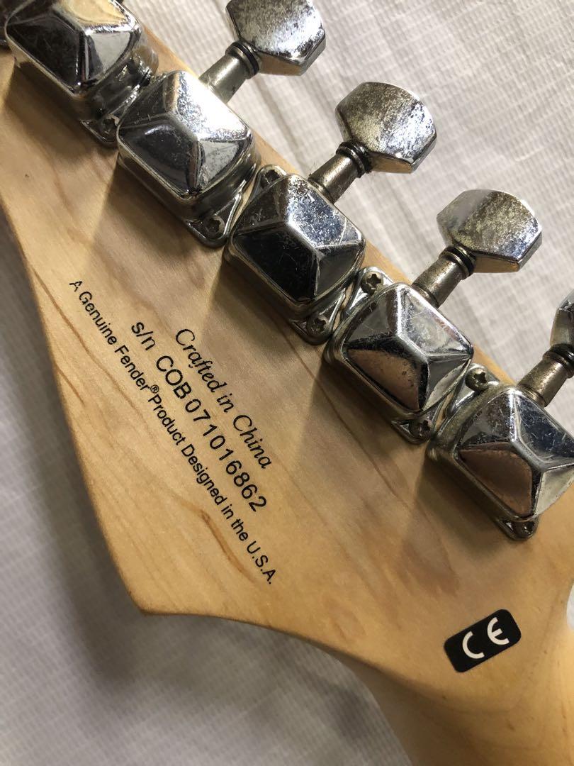 Squier Fender フェンダー エレキギター