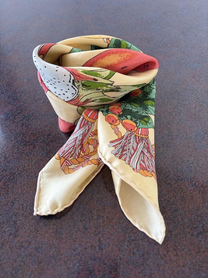 manipuri 果物柄 スカーフ ６３ manigari フルーツ柄 スカーフ 63cm