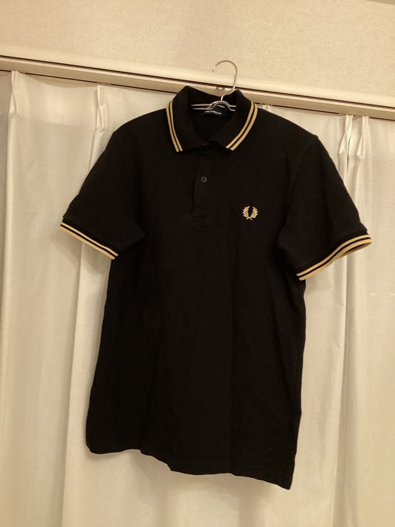 FRED PERRY (フレッドペリー)