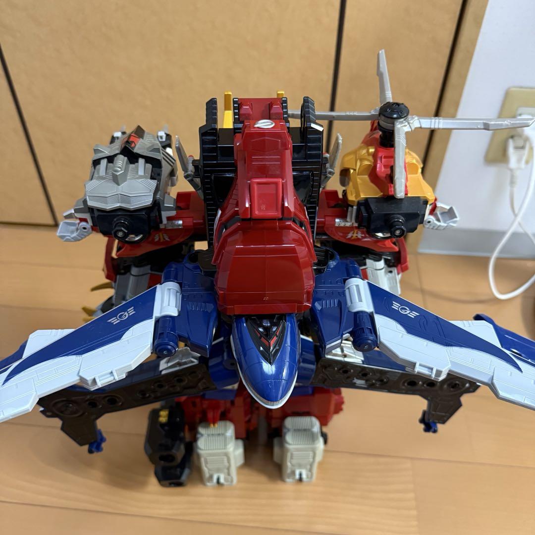 炎神戦隊ゴーオンジャー