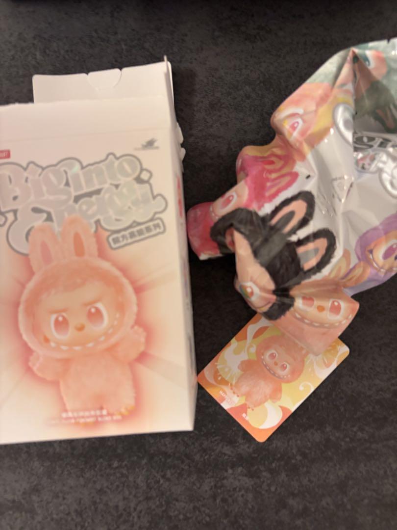 【正規品】Big into Energy ぬいぐるみ　ハピネス ラブブ　袋未開封