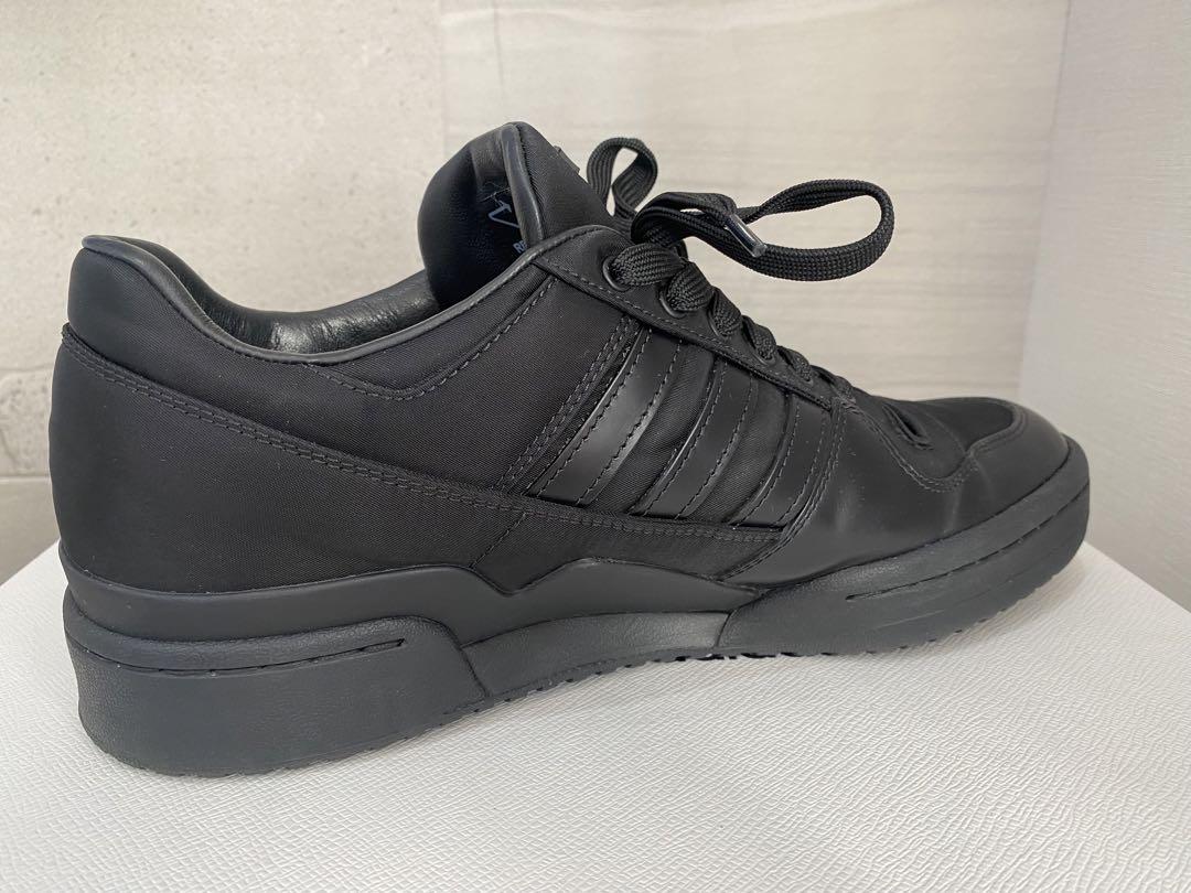 PRADA adidas プラダ　アディダス　ブラック 　スニーカー  ポーチ