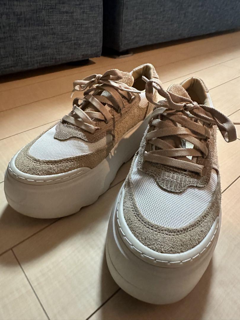UGG W MARIN MEGA LACE 厚底スニーカー