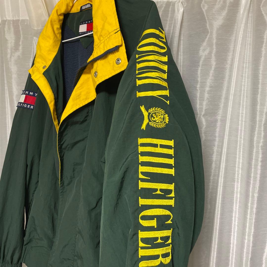 T-pablow 着用 トミーヒルフィガー ナイロンジャケット