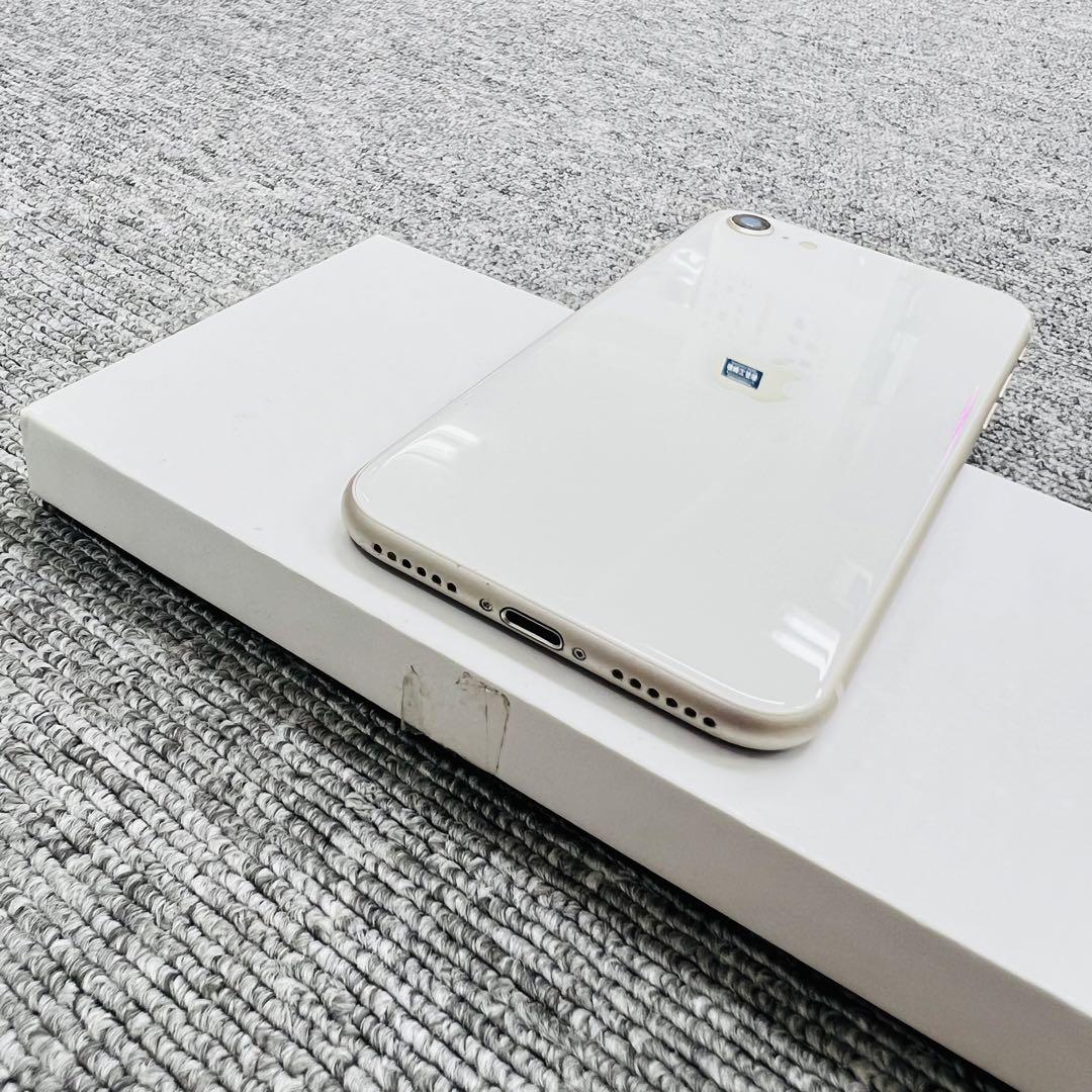 Apple iPhone SE 第3世代 256GB ホワイトSIMフリー 画像6