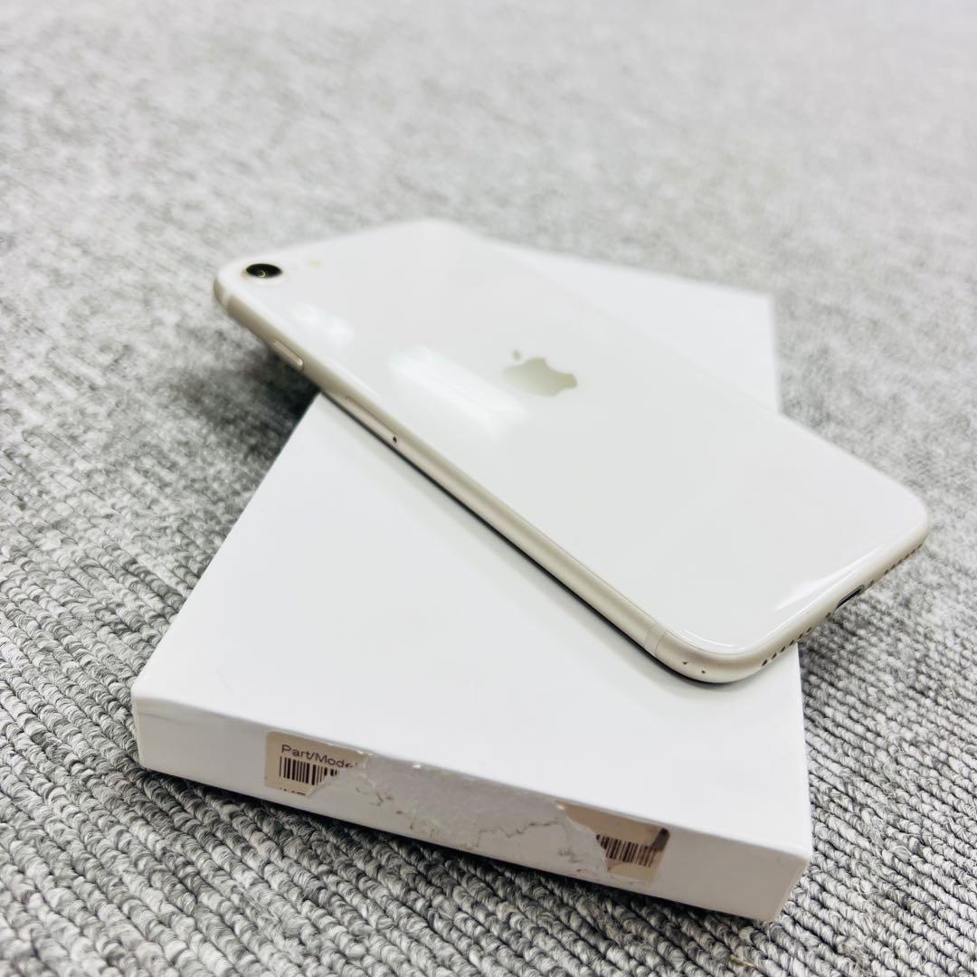 Apple iPhone SE 第3世代 256GB ホワイトSIMフリー 画像8