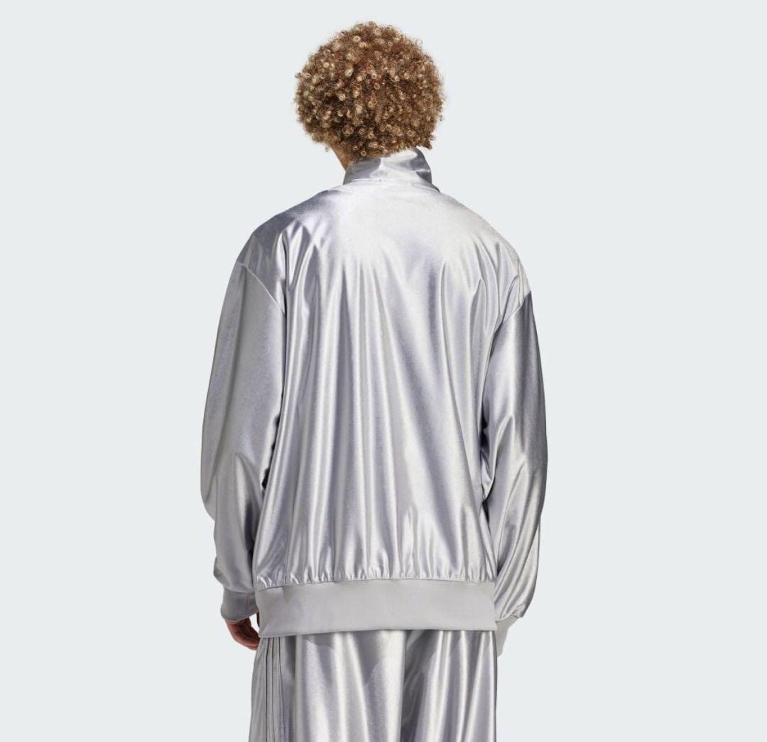 ブランド一覧 | ワールド オンラインストア adidas／Oversized Top Track Firebird ウォーキング・ランニングウェア