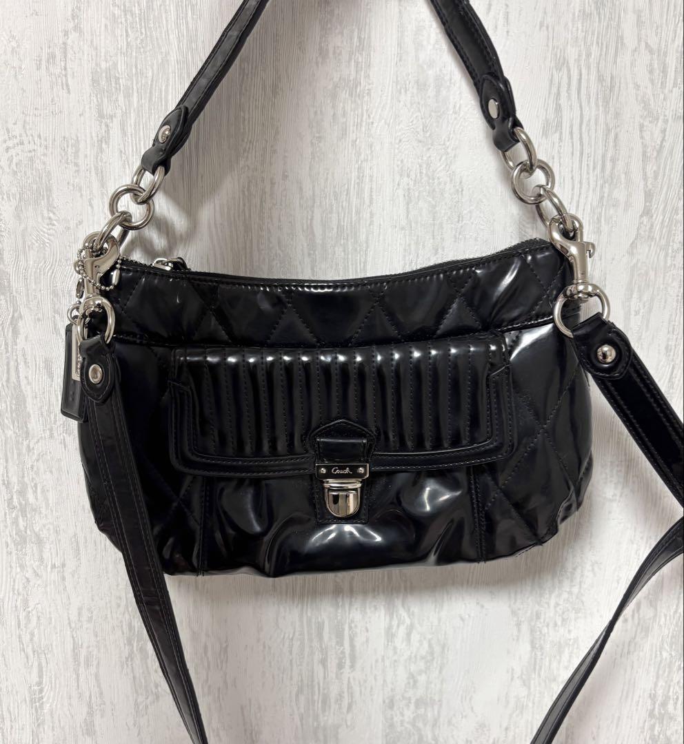 coach コーチ　ヴィンテージ　バッグ　ブラック　y2k COACH コーチ Y2k ブラック ショルダーバッグ - メルカリ