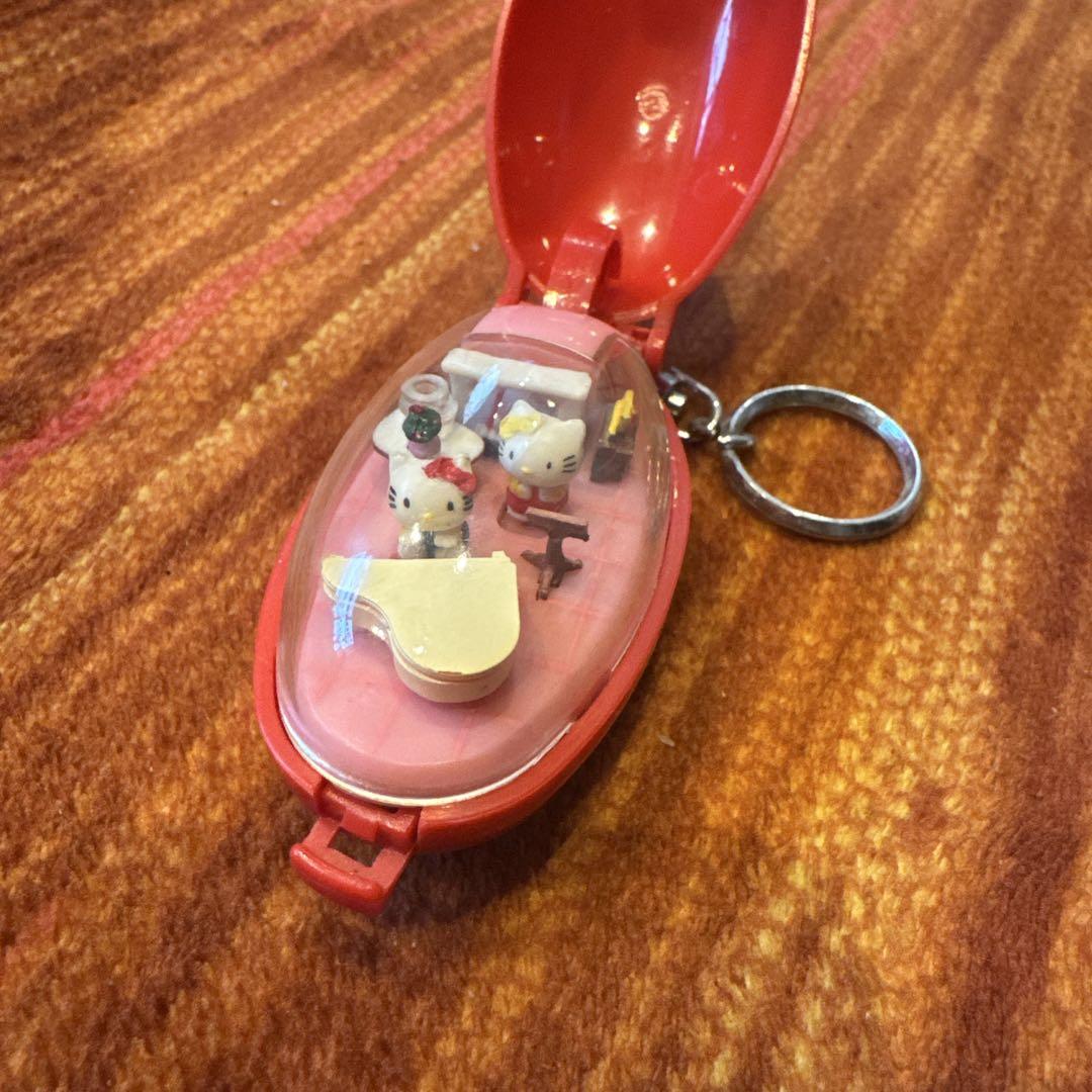 【オープニング大セール】 ハローキティ ポケットクリッター キーホルダー・アクリルキーホルダー