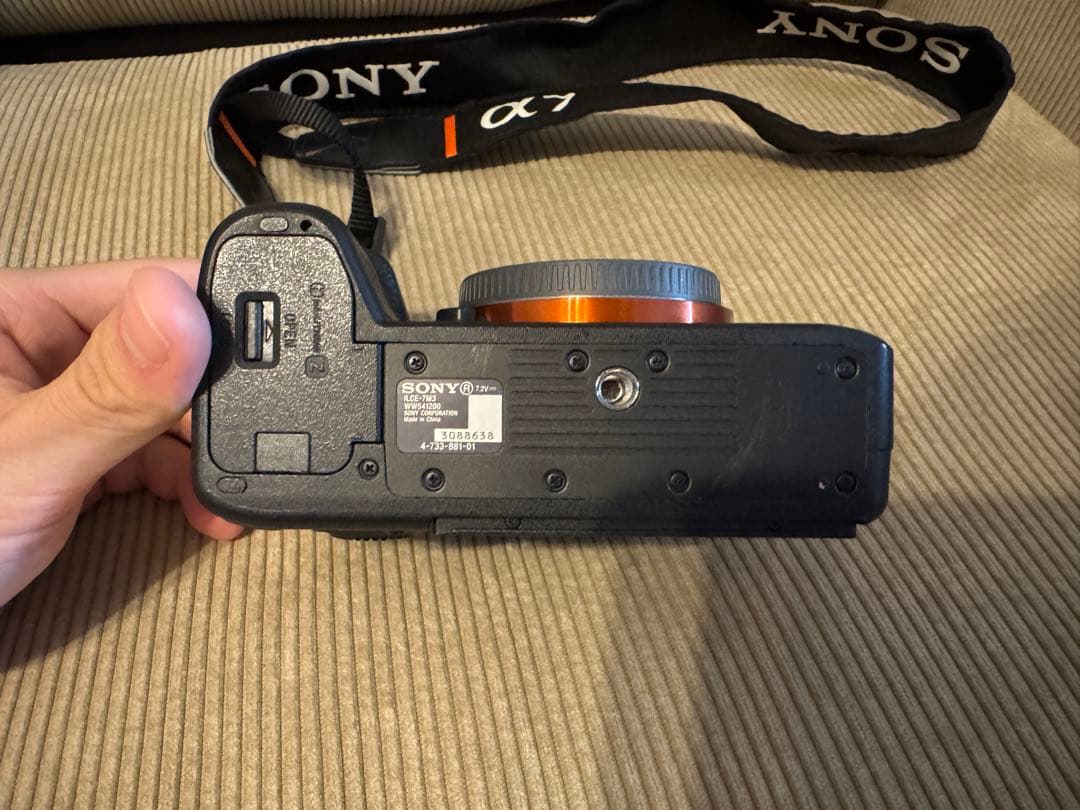 Sony α7 III ミラーレス一眼カメラ 中古