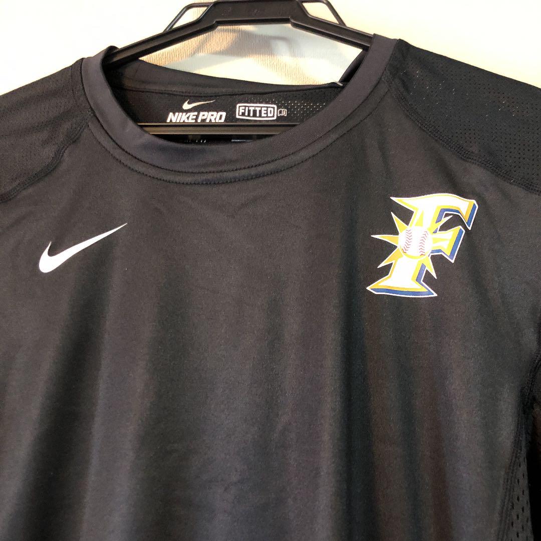 し【日本ハムファイターズ】NIKE compression アンダーシャツ