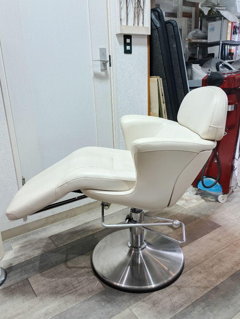 タカラベルモント D.suite レッグレスト D.SUITE レッグレストタイプ | チェア | 製品情報 | タカラ