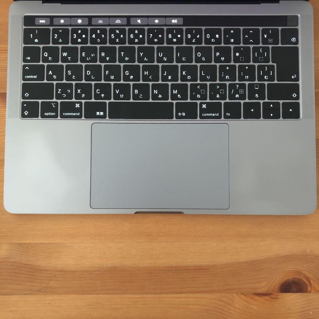 9/1大幅値引き】美品☆MacBookPro 13インチ 2018年☆ - メルカリ 9/1大幅値引き】美品☆MacBookPro 13インチ 2018年☆ - メルカリ