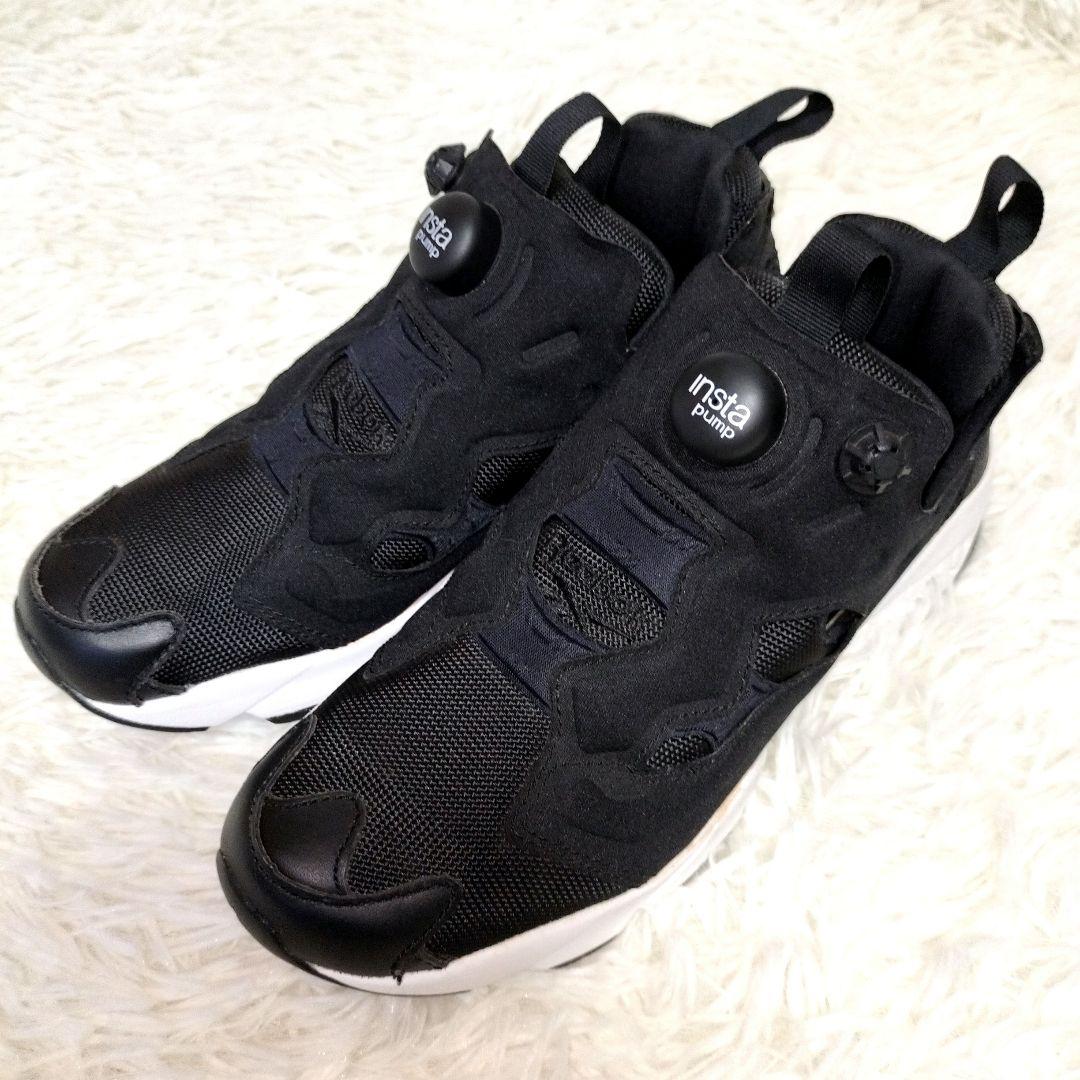 【極美品】Reebok リーボック インスタ ポンプフューリー 黒 24cm